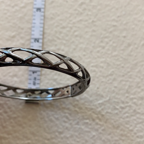 Shiny Gunmetal Nordstrom Bracelet - Picture 3 of 12